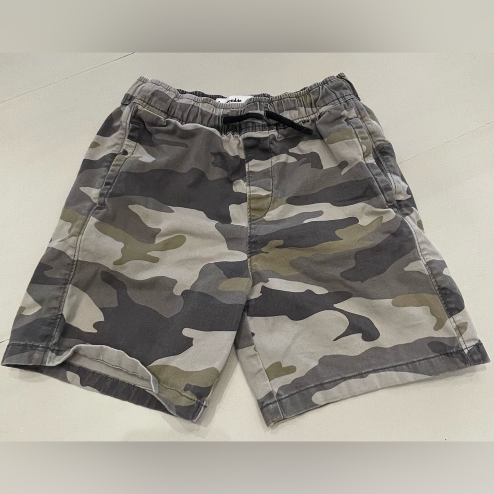 Boys 9/10  Abercrombie & Fitch Camo Shorts